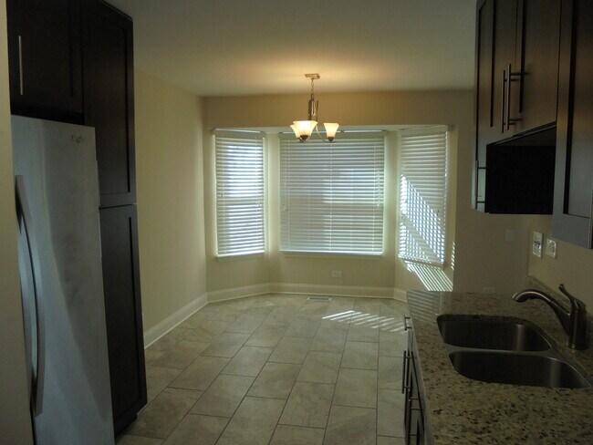 Building Photo - 1534 St Andrews Cir