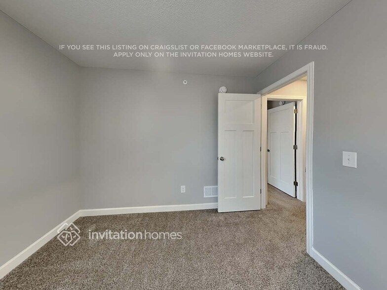 Building Photo - 6439 Inspire Cir S