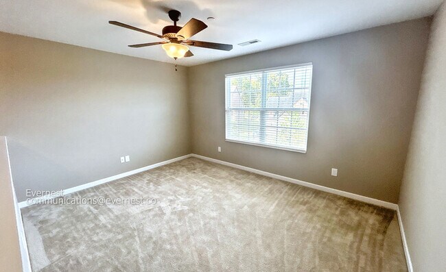 Building Photo - 5057 Falling Water Rd