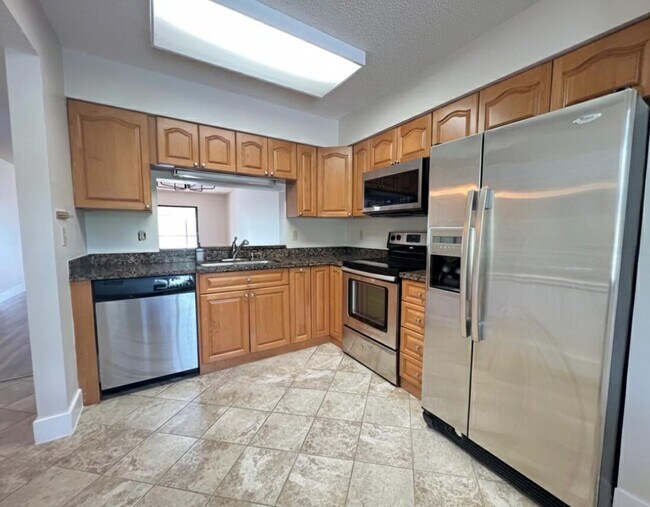 Primary Photo - 7320 Amberly Ln