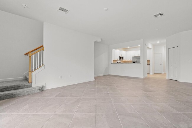 Building Photo - 14156 Gardeners Wy