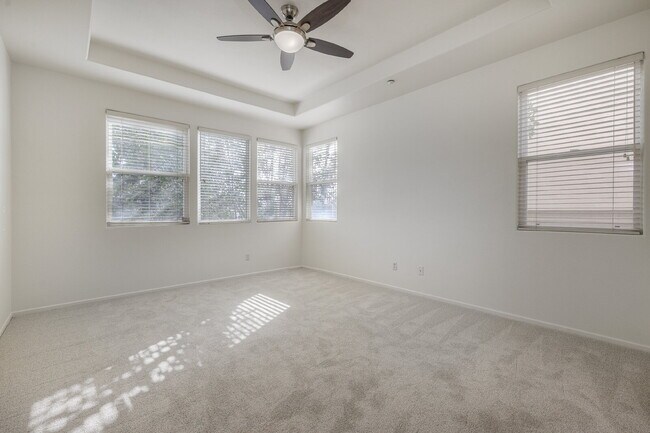 Building Photo - Highland Ranch Spring Valley 2-story 3 bd ...