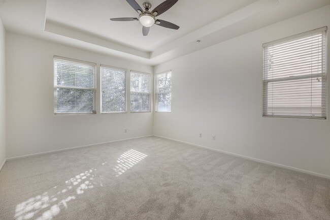 Building Photo - Highland Ranch Spring Valley 2-story 3 bd / 3.5 ba Home w Garage, Yard + MORE!