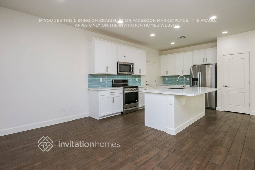 Building Photo - 9754 E Kinetic Dr