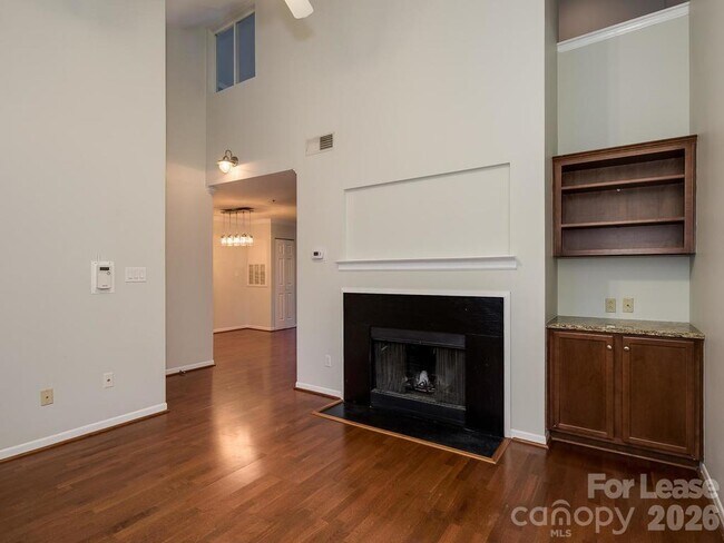 Building Photo - 424 Mather Green Ave