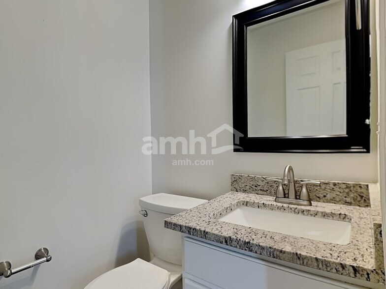 Building Photo - 1929 Morningside Dr