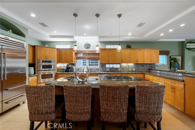 Building Photo - 310 30th St