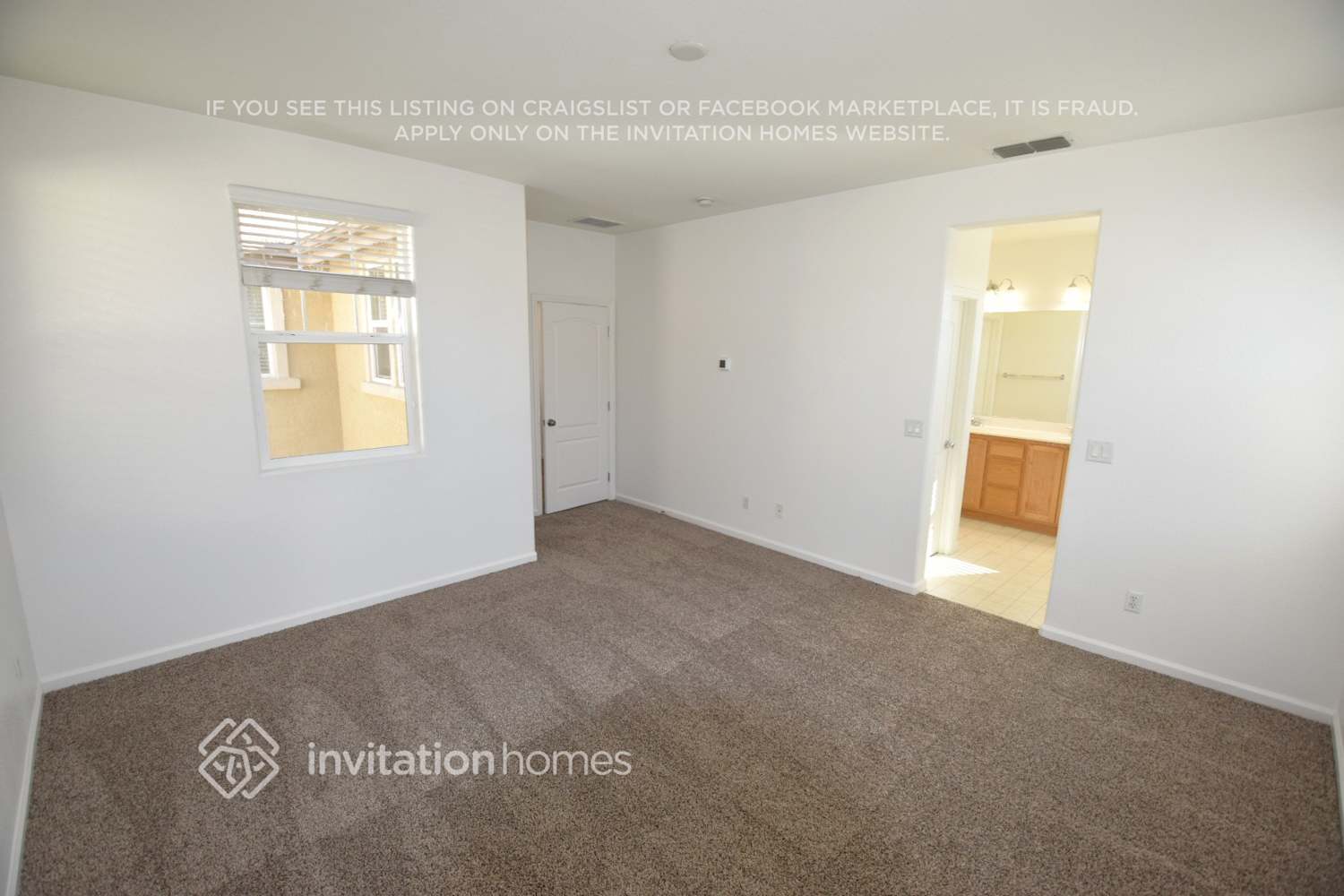 Building Photo - 260 Wapello Cir