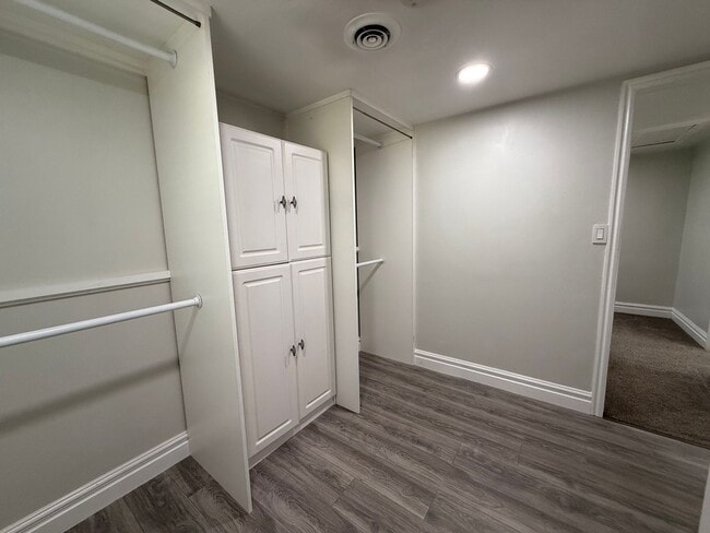 Building Photo - Coming Soon! Updated 2-Bedroom Home in Millcreek!