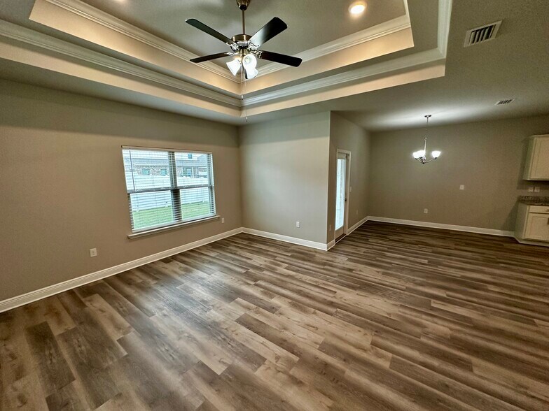 Building Photo - 24398 Alydar Lp