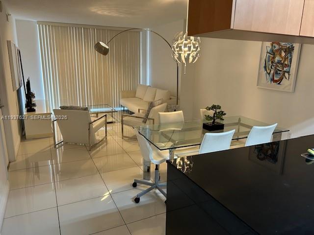 Building Photo - 1750 N Bayshore Dr