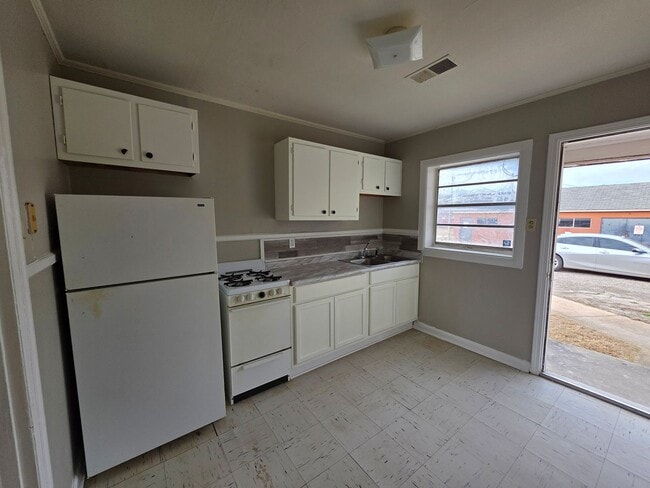 Interior Photo - Forrest Park and Avalon Apartments