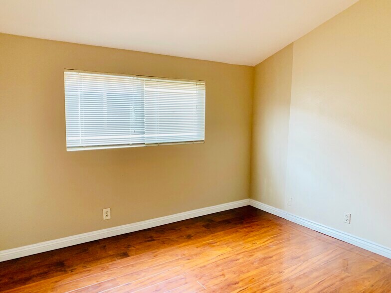 Building Photo - 1419 California St