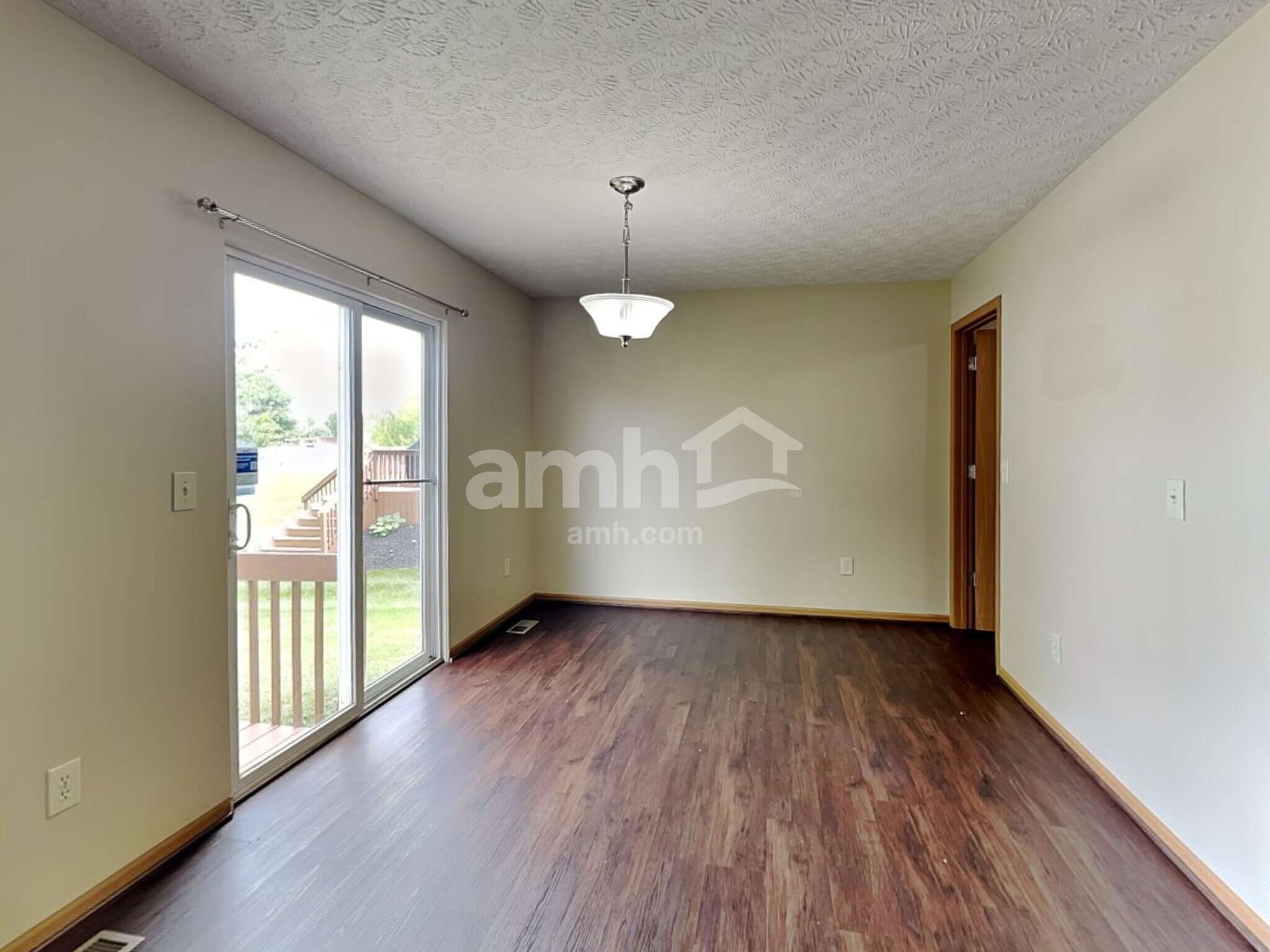 Building Photo - 113 Merriston Cir