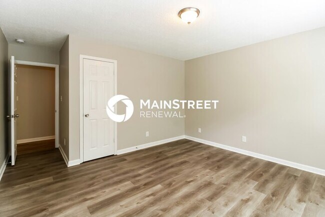 Building Photo - 4 Bedroom Pet-Friendly Home in Browns Summit, NC with Main Street Renewal