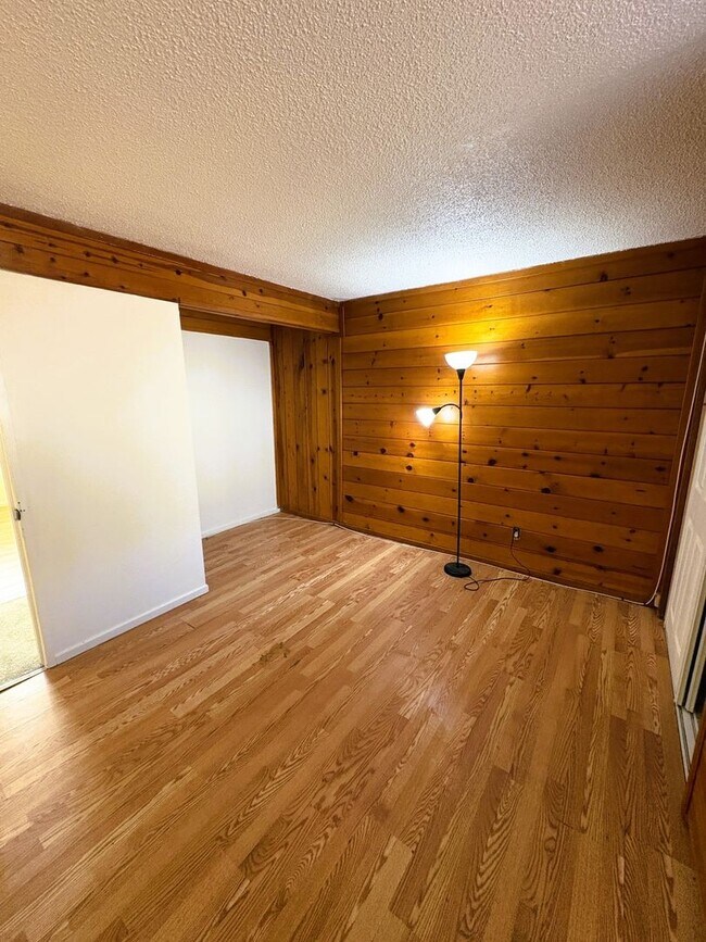 Building Photo - 8225-8227 Dowling St.