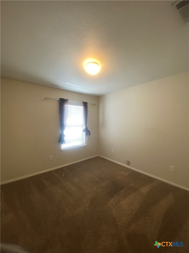 Building Photo - 5311 White Rock Dr