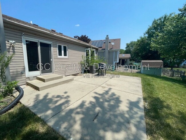 Building Photo - 2193 Hitching Post Ln