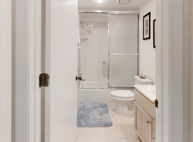 Building Photo - 7203 Curtiss Ave