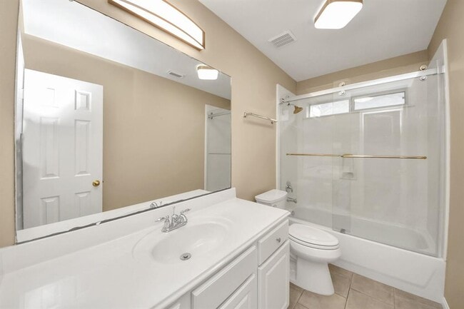 Building Photo - 1603 Martin Lake Dr