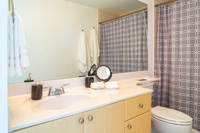 Building Photo - 2280 SW 32nd Ave