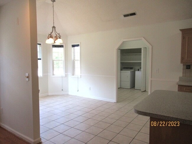 Building Photo - 6775 J J Roberts Dr
