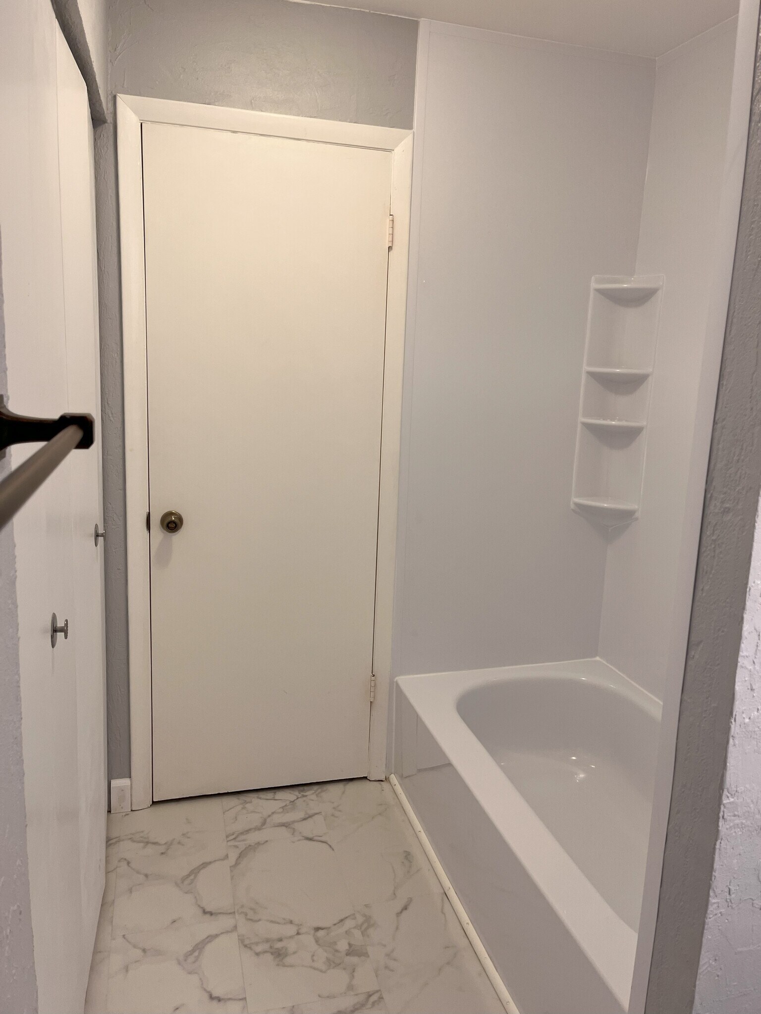 Building Photo - 166 114th Terrace NE