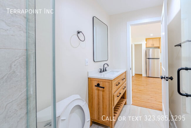 Building Photo - 456 S Breed St