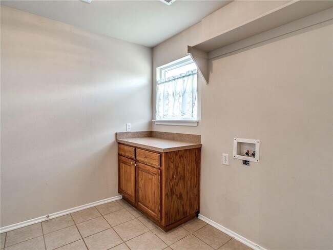 Building Photo - 2409 NW 161st Terrace