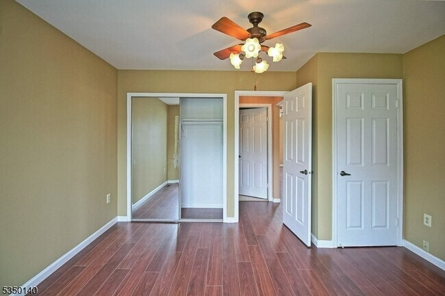 Building Photo - 2A Bristol Ct