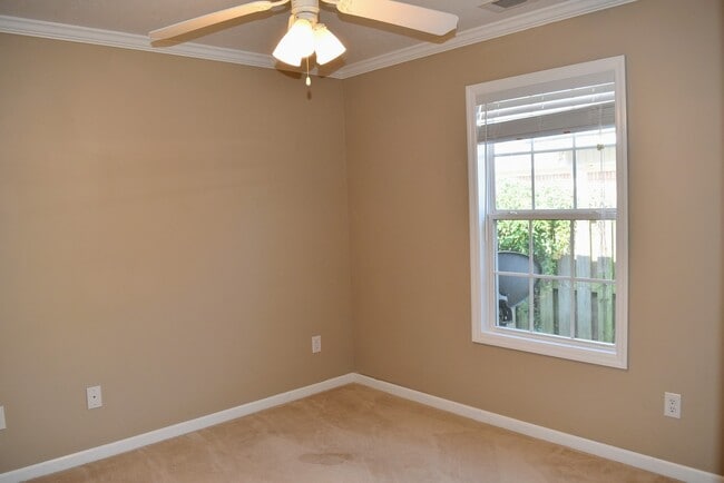 Building Photo - You've Found It! Split floor plan, fenced yard, extra storage
