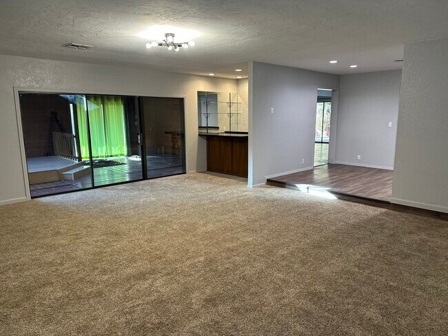 Building Photo - 10309 Harvest Moon Ave