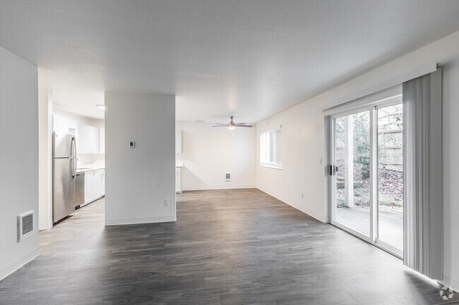 2BR, 2B - 1052SF - Woodspring Apt