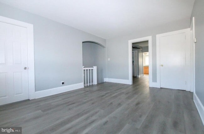 Building Photo - 2004 Trenton Ave