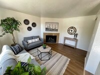 Building Photo - 1050 Meadowlark Ct SE