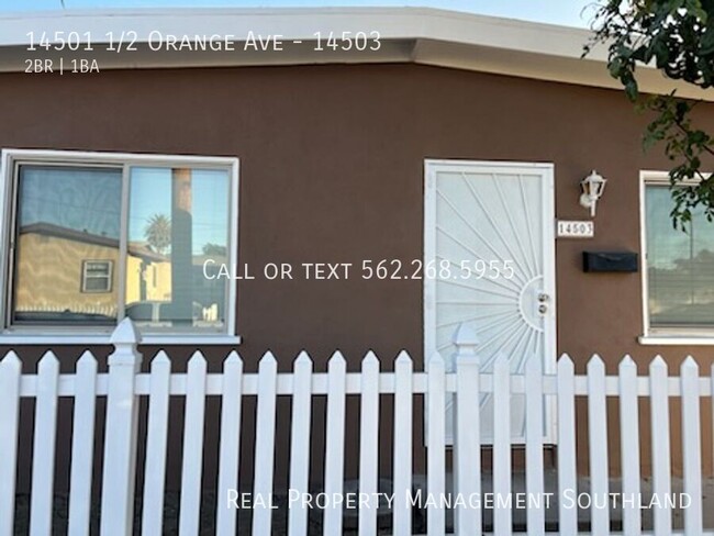 Building Photo - 2 Bed/ 1 Bath Apartment in Paramount For R...