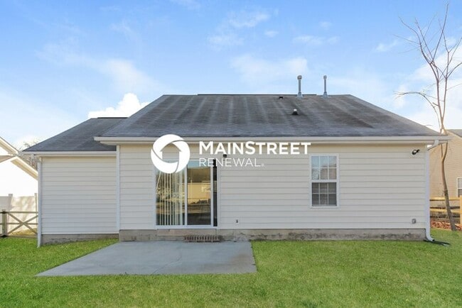 Building Photo - 3 Bedroom Pet-Friendly Home in Mooresville...