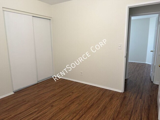 Building Photo - 37051 Boxleaf Rd