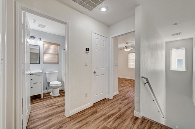 Building Photo - Fully Remodeled 3 Bed/ 2.5 Bath Home For Rent