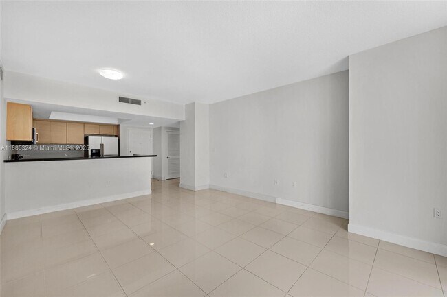 Building Photo - 140 S Dixie Hwy