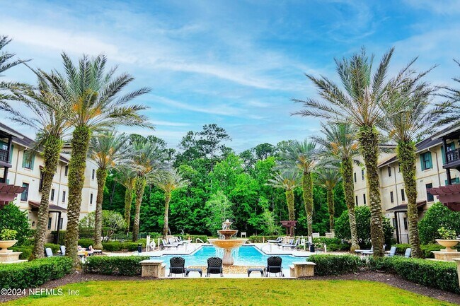 Building Photo - 955 Registry Blvd