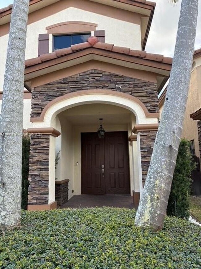 Building Photo - 8848 NW 101st Pl