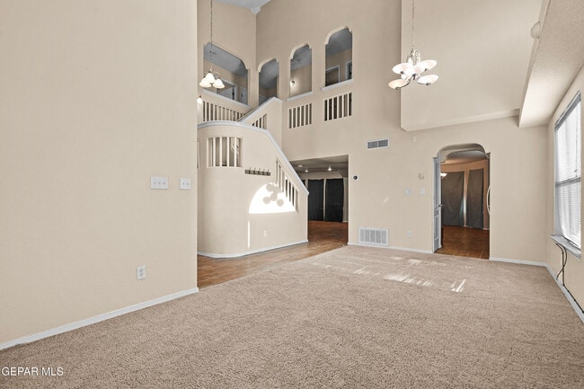 Building Photo - 3820 Tierra Campa Dr