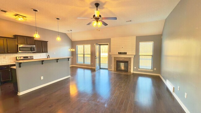 Building Photo - 5110 Oliver Grove Ln