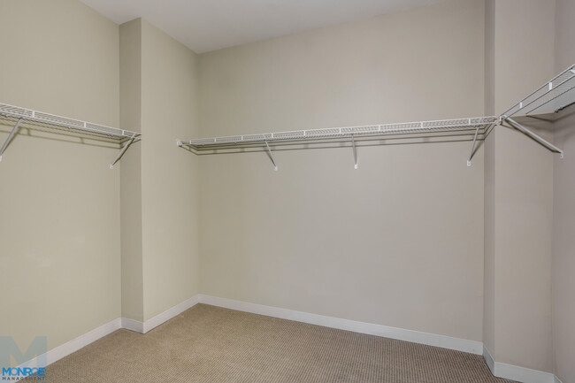 Floorplan - 851 West