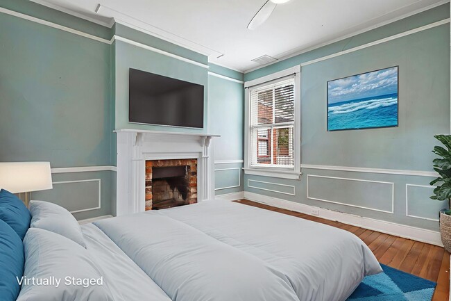 Building Photo - FAN DISTRICT HOME WITH 3 BEDROOMS AND 3 FULL BATHS