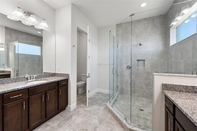 Building Photo - 15000 RedCove Pl