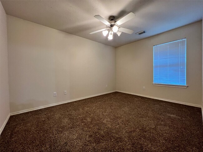 Building Photo - 21810 Dimmett Way