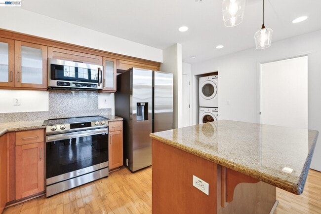 Building Photo - 20 Ryland Park Dr