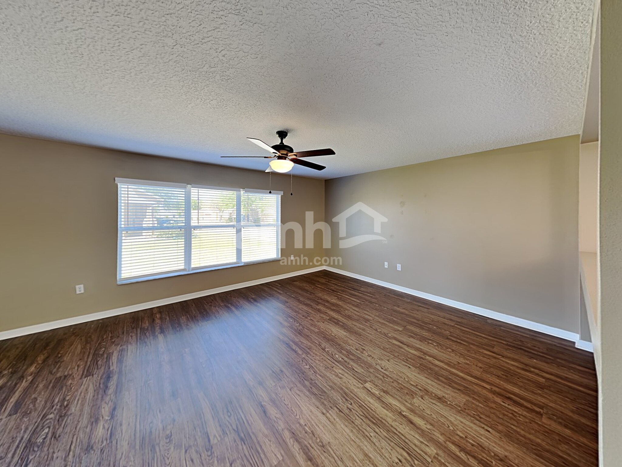 Building Photo - 309 Verdi St